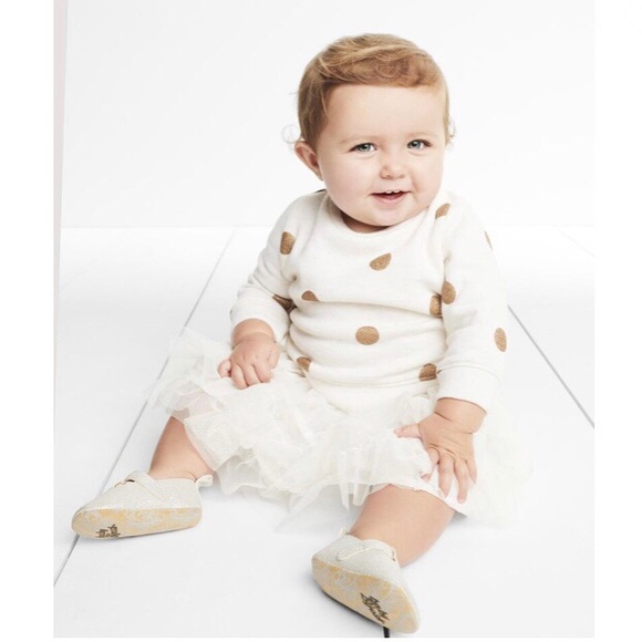 OSHKOSH B’GOSH | Polka Dot Fleece Sweater - Picture 2 of 8